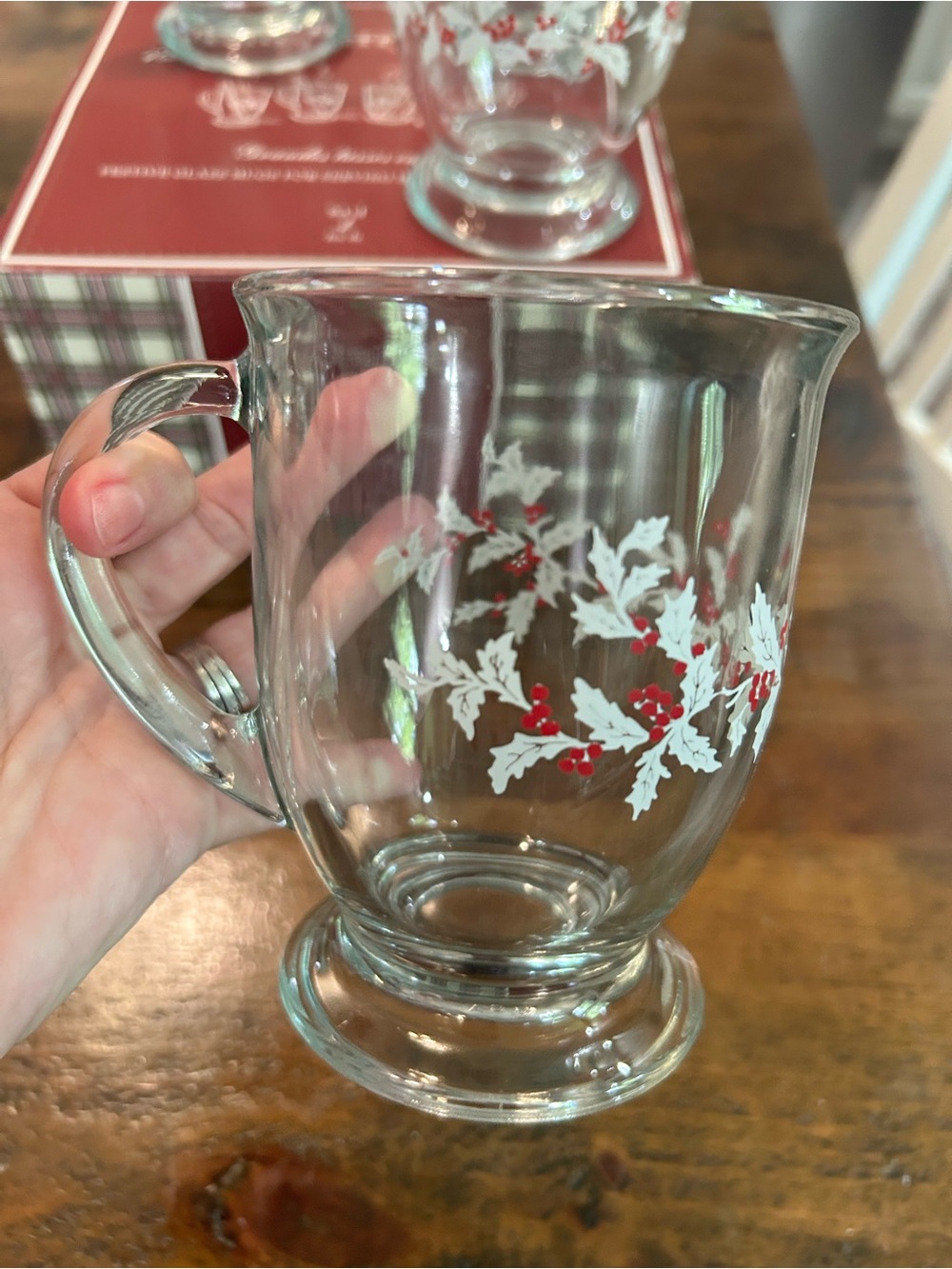 William Sonoma Anchor Hocking Holly Berry Glass Mugs Set of 4- 16oz - Picture 4 of 9
